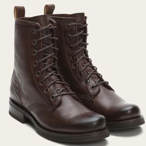 frye folsom plain toe boot
